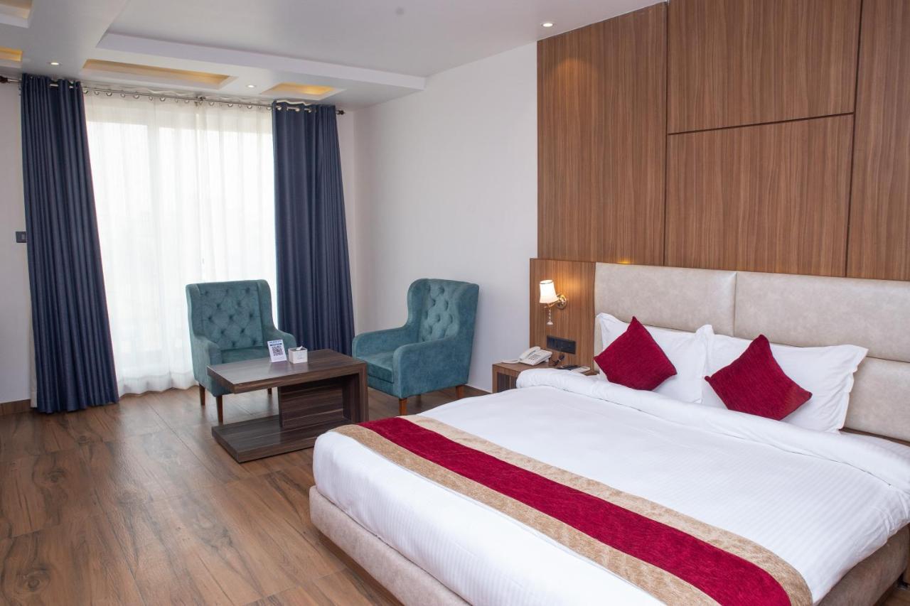 Asian Buddha Hotel Bhairāhawā Εξωτερικό φωτογραφία